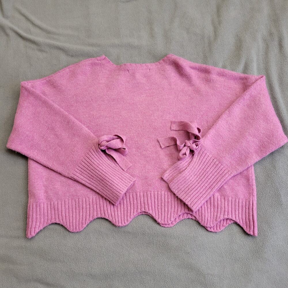 FOREVER 21 COMTEMPORARY Sweater cropped top purple scallooped slit arms cozy - Picture 8 of 13